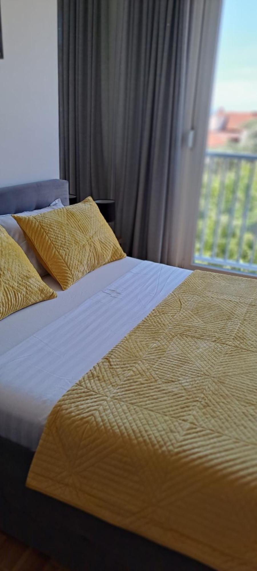 Apartman Avisi 特雷比涅 外观 照片