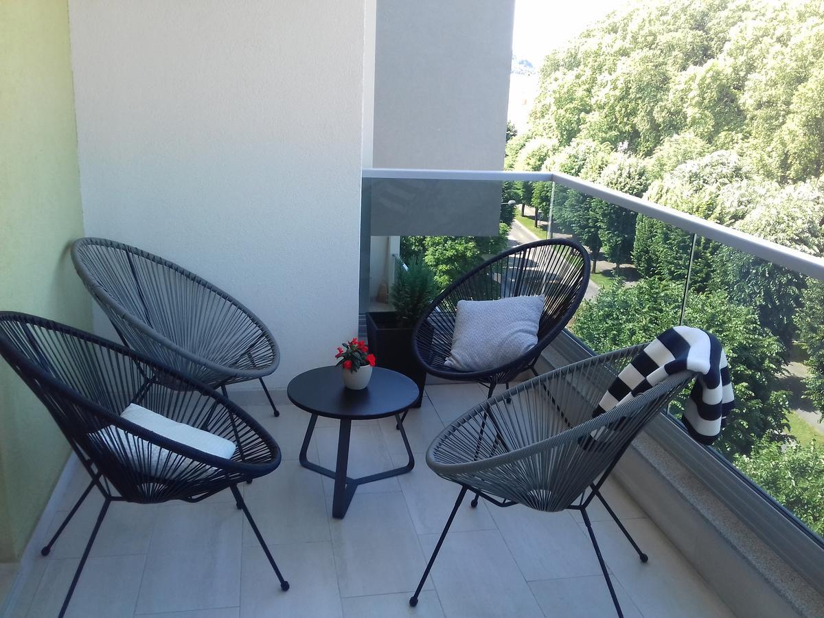 Apartman Avisi 特雷比涅 外观 照片